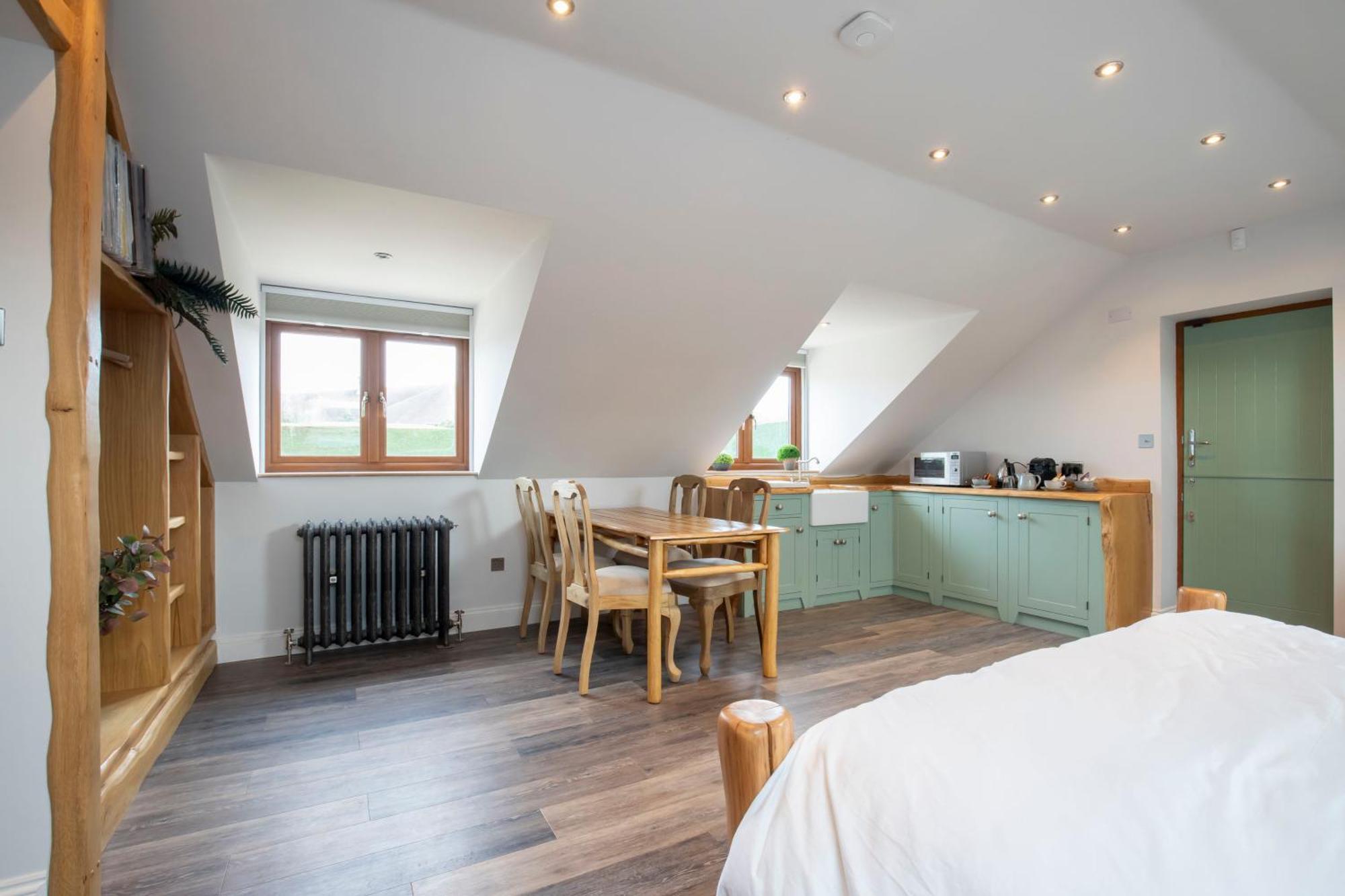 Stable Lodge - Boutique Bed & Breakfast Shurdington Exterior foto