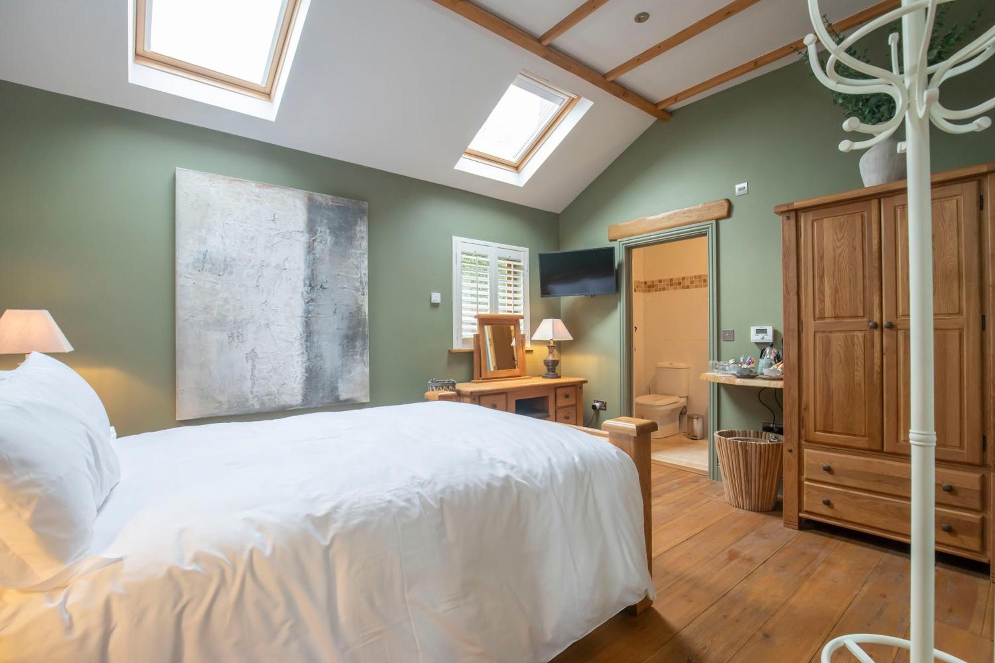Stable Lodge - Boutique Bed & Breakfast Shurdington Exterior foto